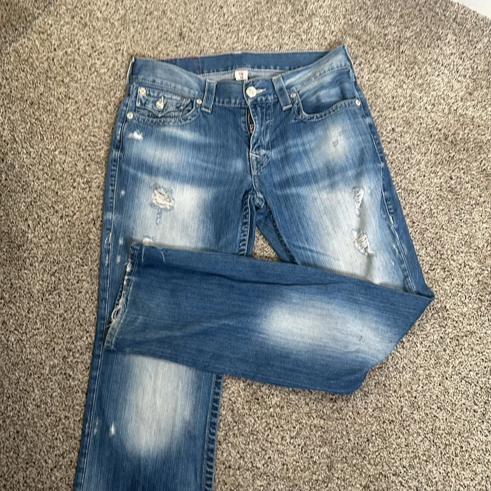 True religion blue distressed jeans size 32